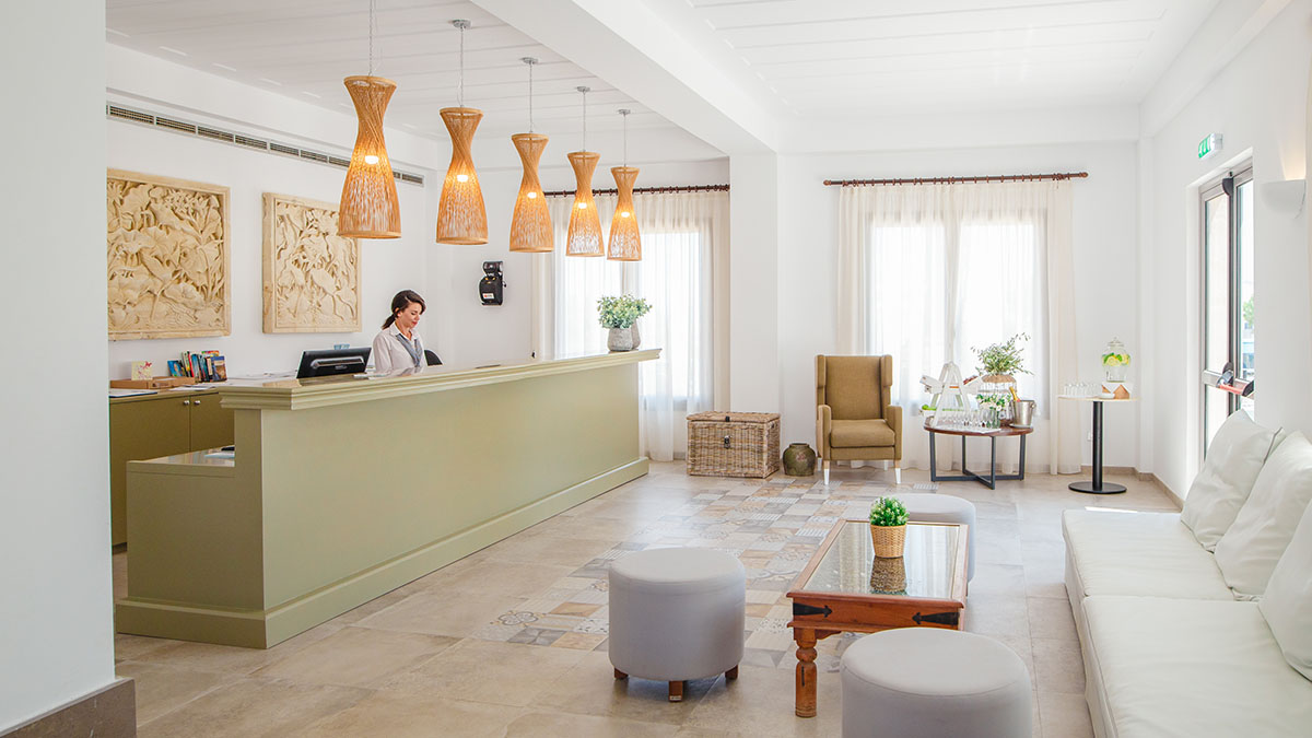 Louis St.Elias Resort - NR